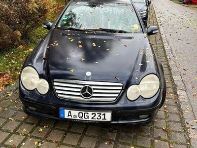 Mercedes C200