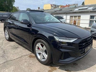 Schwarz Gebraucht 2019 Audi Q8 S-Line SUV | 52.790 € (Guter Preis)