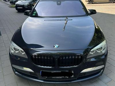 BMW 740