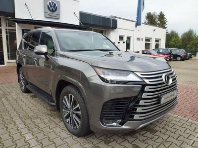 Gebraucht Lexus LX500 309 PS (227 kW) 2023 Grau SUV