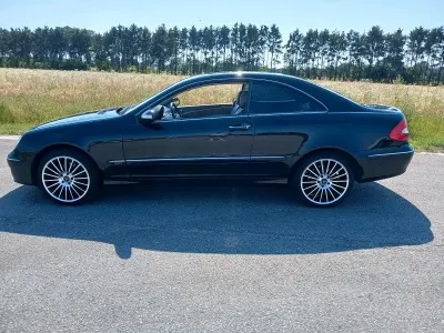 Gebraucht Mercedes CLK350 272 PS (200 kW) 2005 Schwarz Coupé