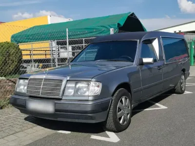 Gebraucht Mercedes 250 92 PS (67 kW) 1990 Kombi