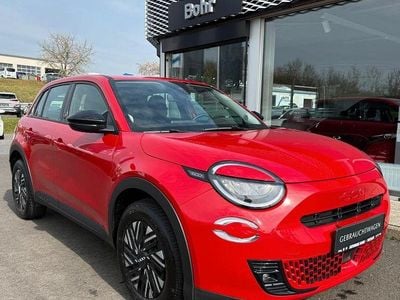 Gebraucht Fiat 600E Red 114 kW (156 PS) 2023 Rot Limousine