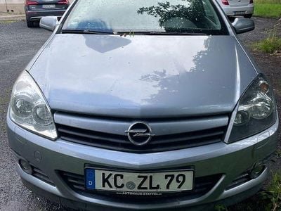 Opel Astra GTC