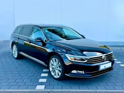 Gebraucht VW Passat Highline 220 PS (161 kW) 2018 Schwarz Kombi