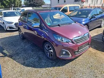 Gebraucht Peugeot 108 Allure 82 PS (60 kW) 2017 Violett Kleinwagen