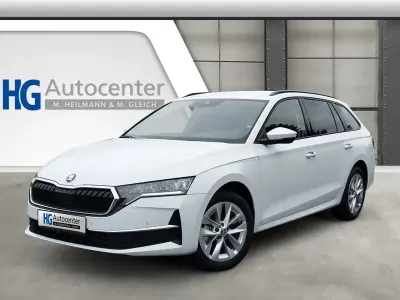 Neu Skoda Octavia 150 PS (110 kW) 2026 Moon white Kombi