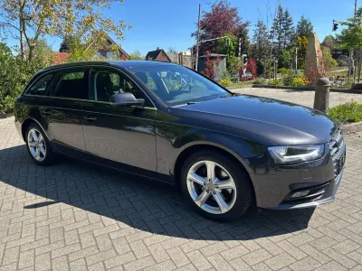 Gebraucht Audi A4 Attraction 170 PS (125 kW) 2013 Grau Kombi
