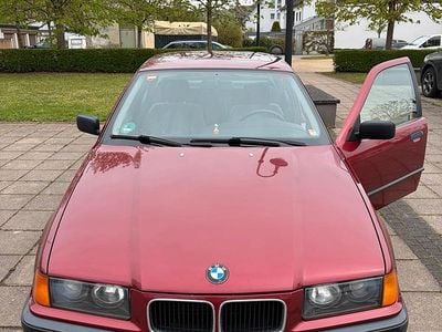 Second-hand BMW 316 99 CP (72 kW) 1991 Roșu Berlinǎ