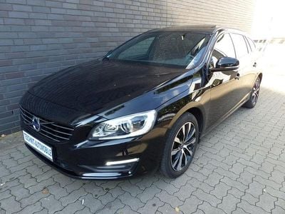 Gebraucht Volvo V60 Linje Svart 152 PS (111 kW) 2018 Onyx black Kombi