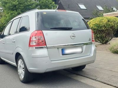 gebraucht Opel Zafira (7 Sitzer) mit TÜV