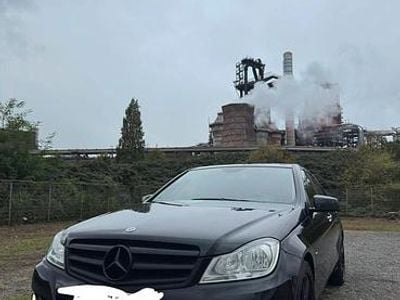 Usata Mercedes C180 Avantgarde 120 CV (88 kW) 2011 Nero Berlina