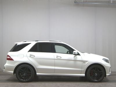 Mercedes ML63 AMG