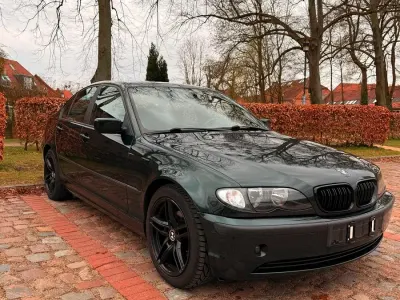 Gebraucht BMW 316 2002 Grün Limousine