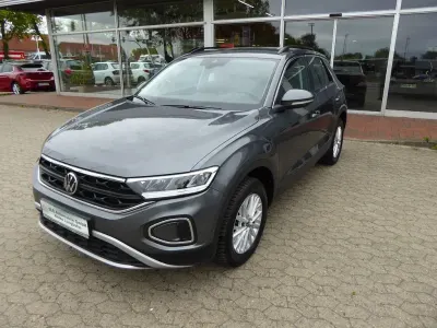 Używany VW T-Roc Cabriolet Life 150 KM (110 kW) 2025 Szary SUV