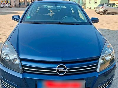 Gebraucht Opel Astra 105 PS (77 kW) 2005 Blau Limousine