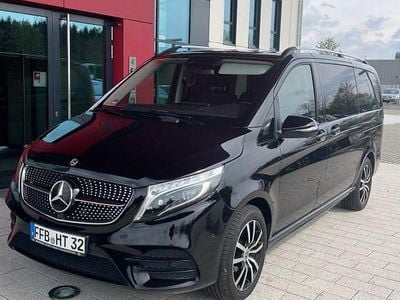 Second-hand Mercedes V300 Avantgarde 237 CP (174 kW) 2022 Negru Monovolum