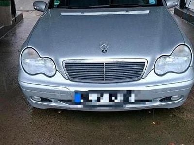 Usata Mercedes C180 Classic 143 CV (105 kW) 2004 Argento Station wagon