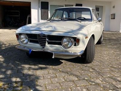 Usata Alfa Romeo GT 103 CV (75 kW) 1970 Bianco Coupé