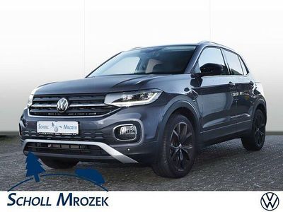 Rauchgrau (metallic) Gebraucht 2022 VW T-Cross Style SUV | 26.590 € (Teuer)