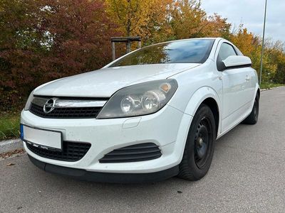 Opel Astra GTC