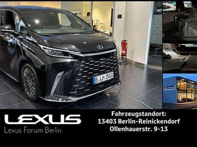 Gebraucht Lexus LM350h E-FOUR Luxury Line 250 PS (183 kW) 2024 Schwarz Van / Kleinbus