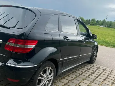 Brugt Mercedes B200 136 HK (100 kW) 2010 Sort MPV