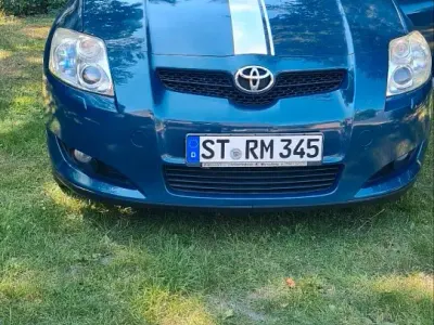 Gebraucht Toyota Auris 126 PS (92 kW) 2007 Andere farben Kleinwagen