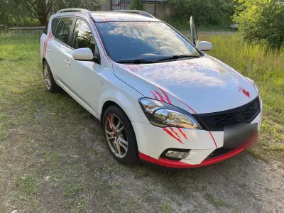 Gebraucht Kia Ceed Sportswagon 90 PS (66 kW) 2012 Weiß Kombi
