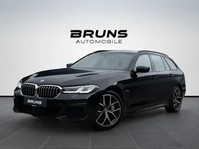Gebraucht BMW 530e M Sport 292 PS (214 kW) 2021 Schwarz Kombi