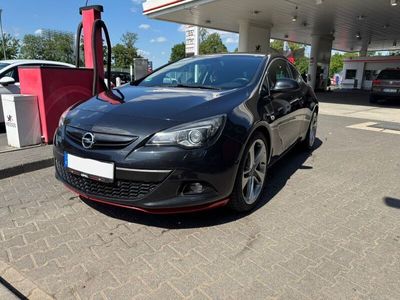 Opel Astra GTC