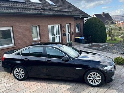 Gebraucht BMW 528 Sport Line 258 PS (189 kW) 2011 Schwarz Limousine
