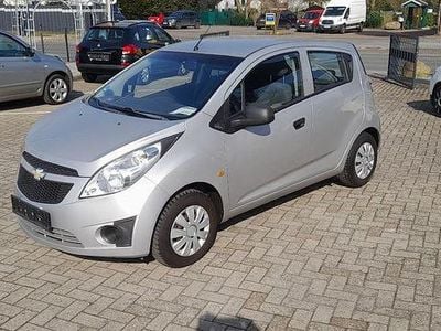 Grau Gebraucht 2011 Chevrolet Spark Kleinwagen | 3.150 € (Fairer Preis)