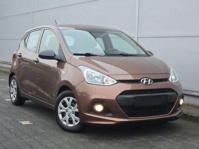 Braun Gebraucht 2015 Hyundai i10 Classic Kleinwagen | 4.900 € (Fairer Preis)