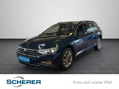Gebraucht VW Passat IQ Drive 190 PS (139 kW) 2024 Aquamarinblau metallic (metallic) Kombi