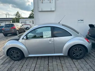 Gebraucht VW New Beetle 75 PS (55 kW) 2007 Silber Kleinwagen