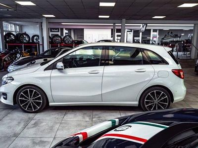 Usata Mercedes B220 Style 184 CV (135 kW) 2018 Bianco Monovolume