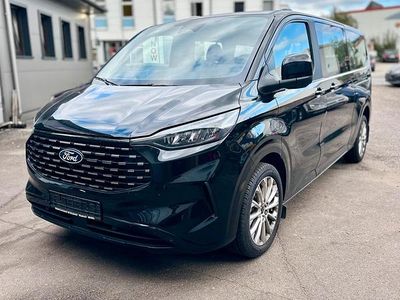 Gebraucht Ford Tourneo Titanium 170 PS (125 kW) 2025 Schwarz Van / Kleinbus