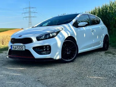 Gebraucht Kia Ceed GT-Track 204 PS (150 kW) 2014 Weiß Kleinwagen