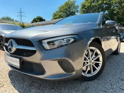 Gebraucht Mercedes A250 224 PS (164 kW) 2018 Grau Limousine