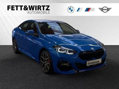 Gebraucht BMW 220 Comfort Edition 178 PS (130 kW) 2024 Misano blau Coupé