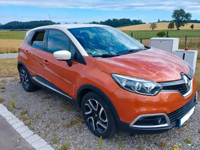 Gebraucht Renault Captur Luxe 90 PS (66 kW) 2014 Orange SUV