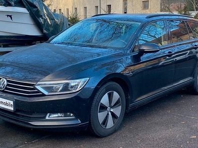 Schwarz Gebraucht 2018 VW Passat Trendline Kombi | 7.700 € (Fairer Preis)
