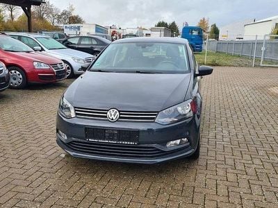Grau Gebraucht 2016 VW Polo Trendline Limousine | 6.999 € (Fairer Preis)