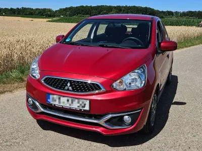 Gebraucht Mitsubishi Space Star Diamant Edition 71 PS (52 kW) 2017 Rot Kleinwagen
