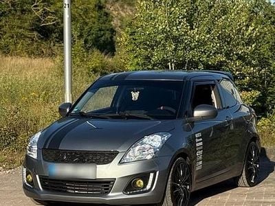 Gebraucht Suzuki Swift 94 PS (69 kW) 2016 Grau Kleinwagen
