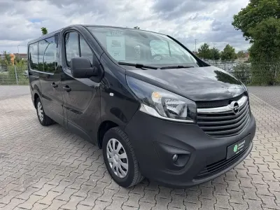 Gebraucht Opel Vivaro 145 PS (106 kW) 2017 Schwarz Van / Kleinbus