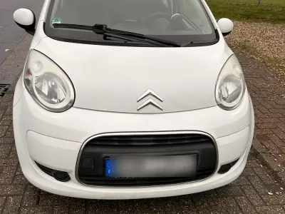 Gebraucht Citroën C1 68 PS (50 kW) 2011 Weiß Kleinwagen