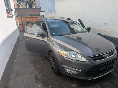 Gebraucht Ford Mondeo 160 PS (117 kW) 2012 Kombi