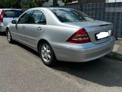 Gebraucht Mercedes C180 Elegance 129 PS (94 kW) 2000 Silber Limousine